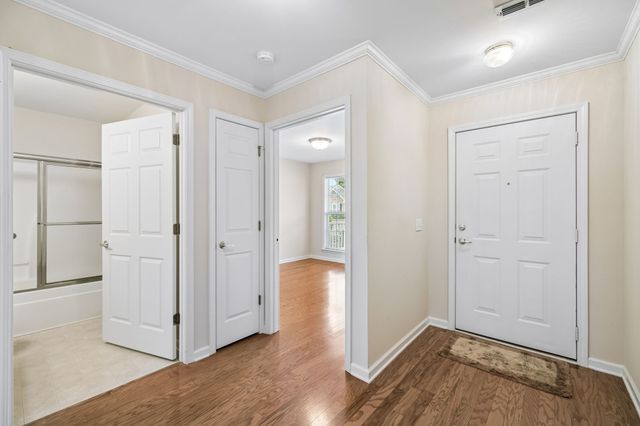 633 Forest Glen Cir, Murfreesboro, TN 37128