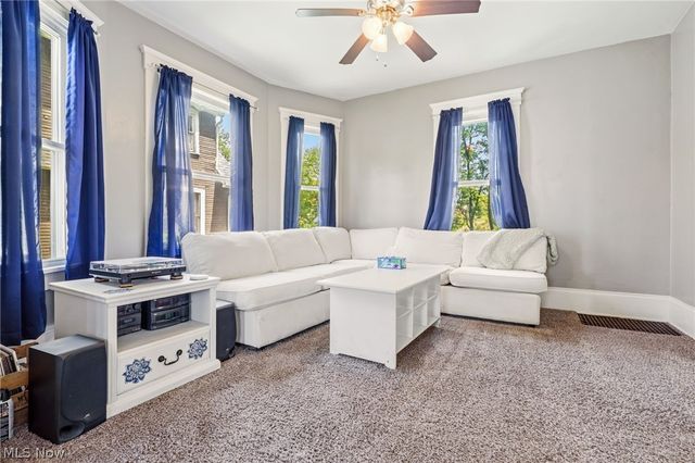 1526 Frazer Avenue NW, Canton, OH 44703