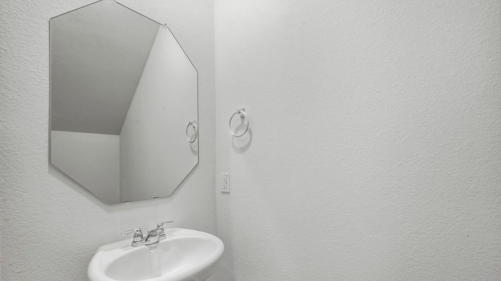 305 Tall Cedar Way, Princeton, TX 75407