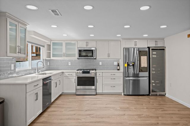10117 S ANDRUS Rd, Cheney, WA 99004
