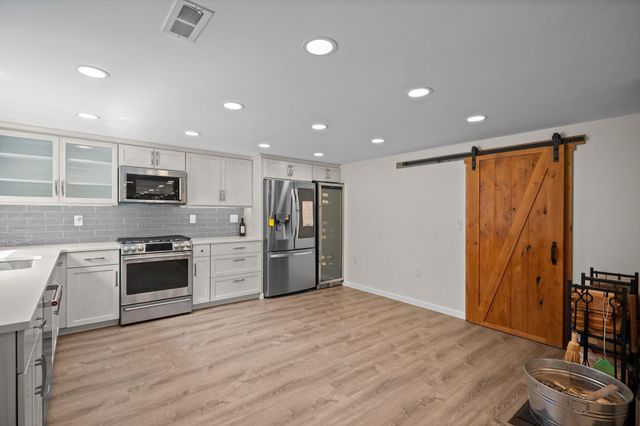10117 S ANDRUS Rd, Cheney, WA 99004