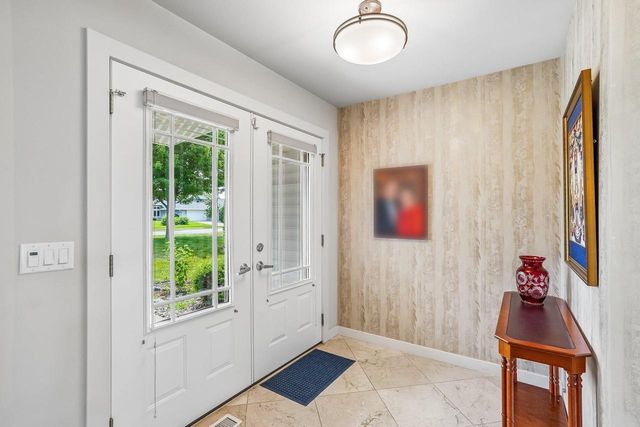 1708 Dewberry Drive, Madison, WI 53719
