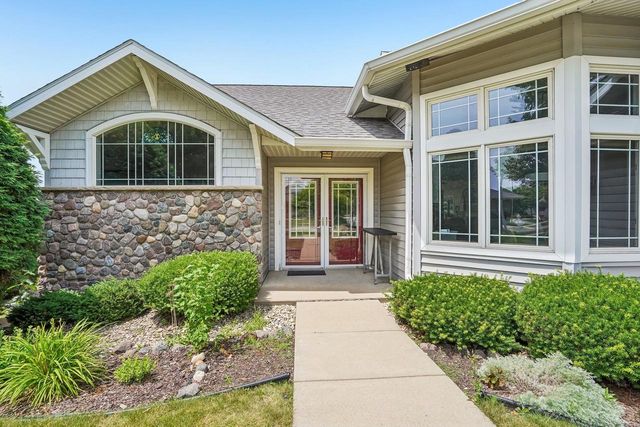 1708 Dewberry Drive, Madison, WI 53719