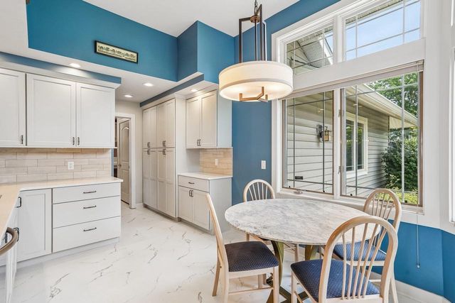 1708 Dewberry Drive, Madison, WI 53719