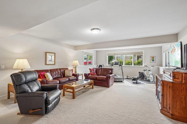 1708 Dewberry Drive, Madison, WI 53719