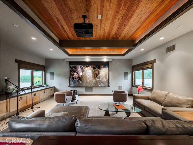 865 W Foothill, Arcadia, CA 91006