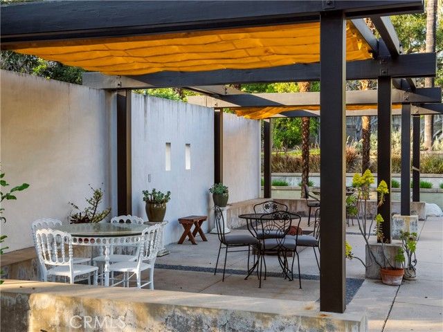 865 W Foothill, Arcadia, CA 91006