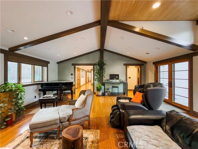 865 W Foothill, Arcadia, CA 91006