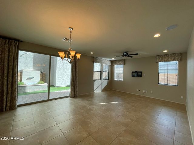 149 N 56TH Place, Mesa, AZ 85205