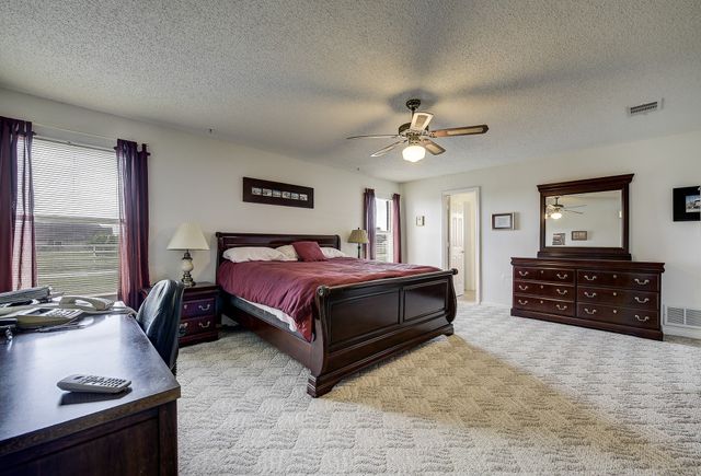 365 Country Lane, Haslet, TX 76052