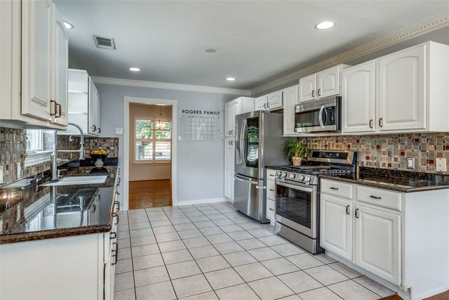 6314 Woodcrest Lane, Dallas, TX 75214