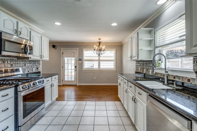 6314 Woodcrest Lane, Dallas, TX 75214