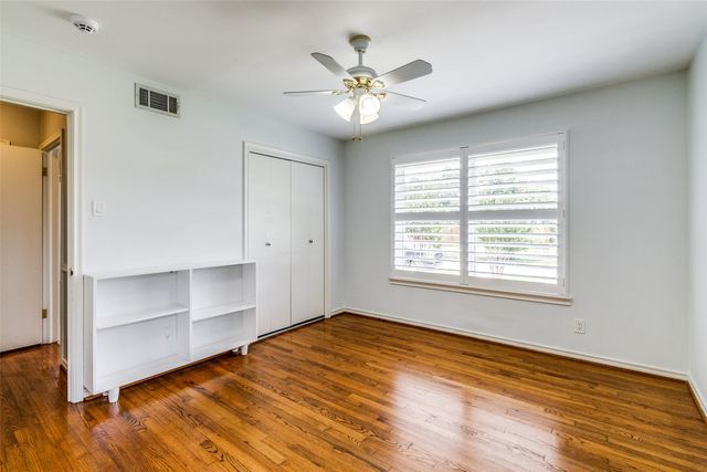 6314 Woodcrest Lane, Dallas, TX 75214