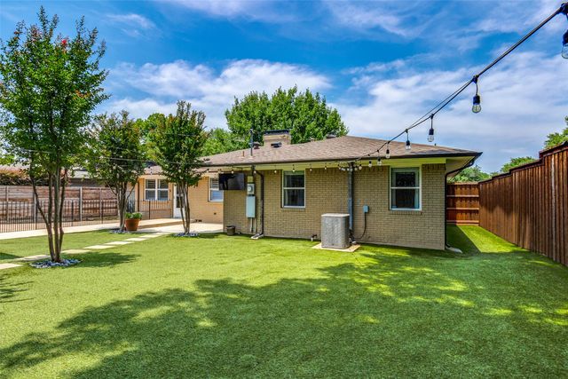 6314 Woodcrest Lane, Dallas, TX 75214