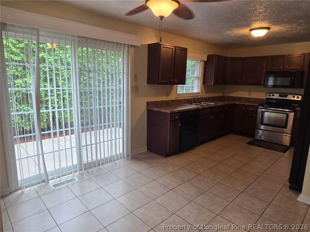 7535 Hargrove Court, Fayetteville, NC 28303