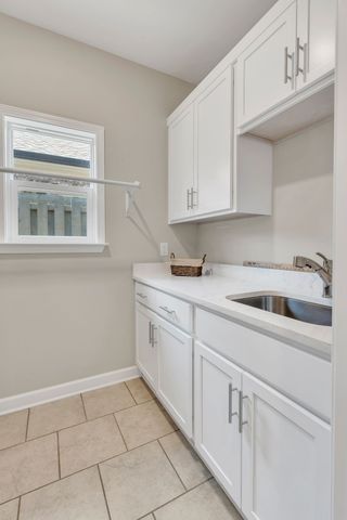 6221 Crawford Drive, Hermitage, TN 37076