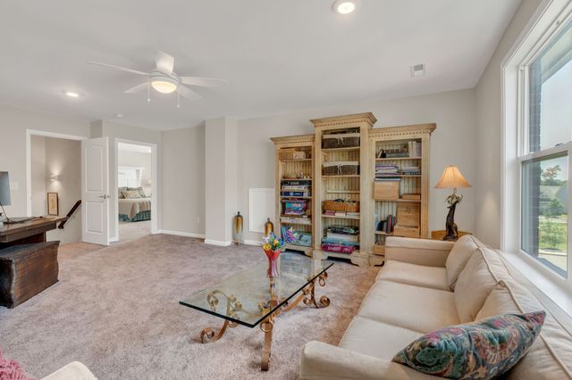 6221 Crawford Drive, Hermitage, TN 37076