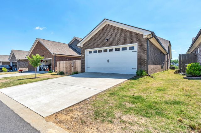 6221 Crawford Drive, Hermitage, TN 37076