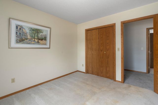 919 W Cedarwood Ct, Andover, KS 67002