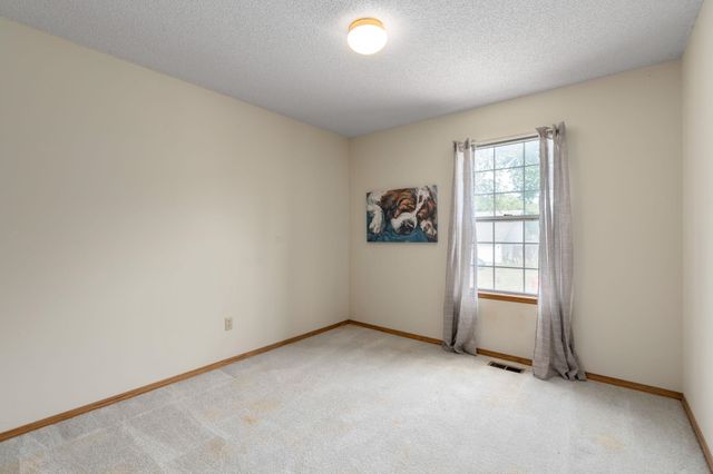 919 W Cedarwood Ct, Andover, KS 67002