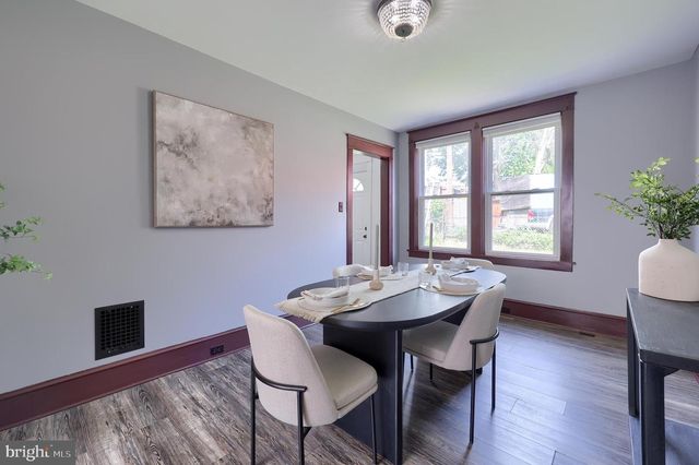 15 E FILBERT STREET, Lancaster, PA 17603