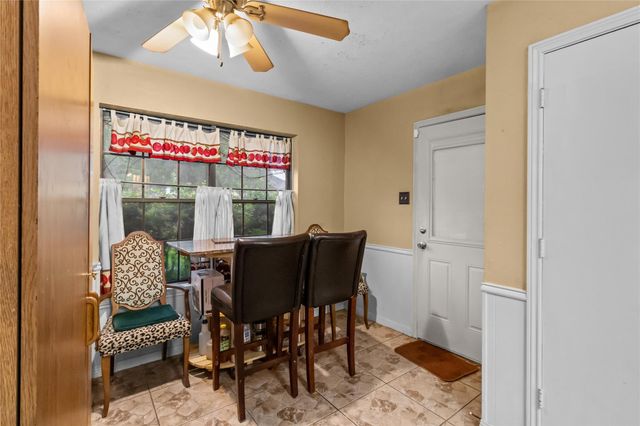 2054 Linda Lane, Pearland, TX 77584