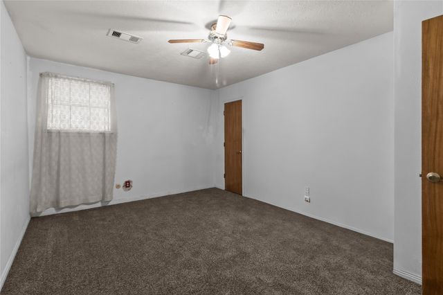 2054 Linda Lane, Pearland, TX 77584