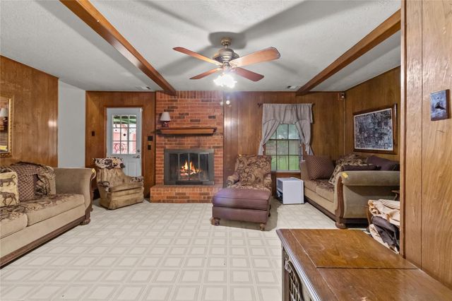 2054 Linda Lane, Pearland, TX 77584