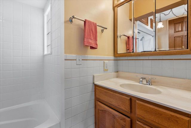 4111 12th STREET, Kenosha, WI 53144