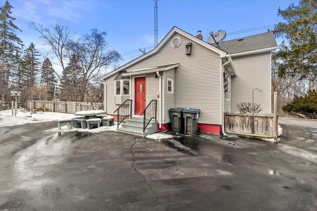 4111 12th STREET, Kenosha, WI 53144