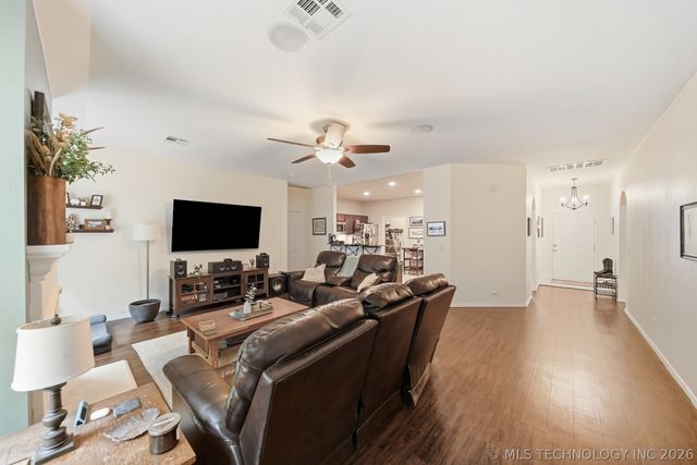 14734 S Hudson Avenue, Bixby, OK 74008