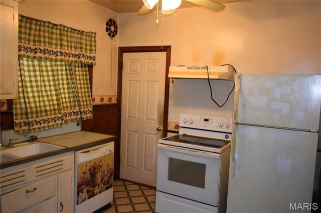 5977 Arsenal Street, St Louis, MO 63139