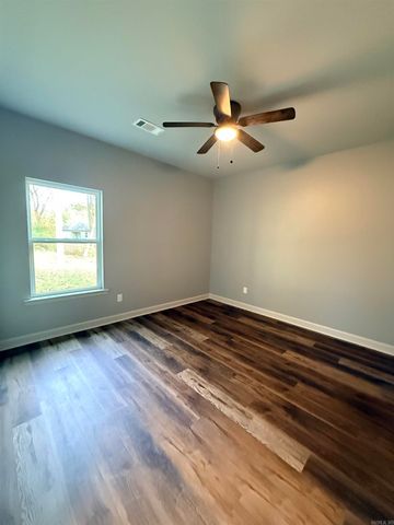 21364 Ashland Road, Hensley, AR 72065