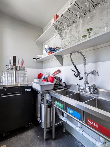 319 W Saint Louis Street, Pacific, MO 63069