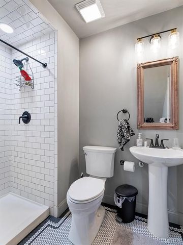 319 W Saint Louis Street, Pacific, MO 63069