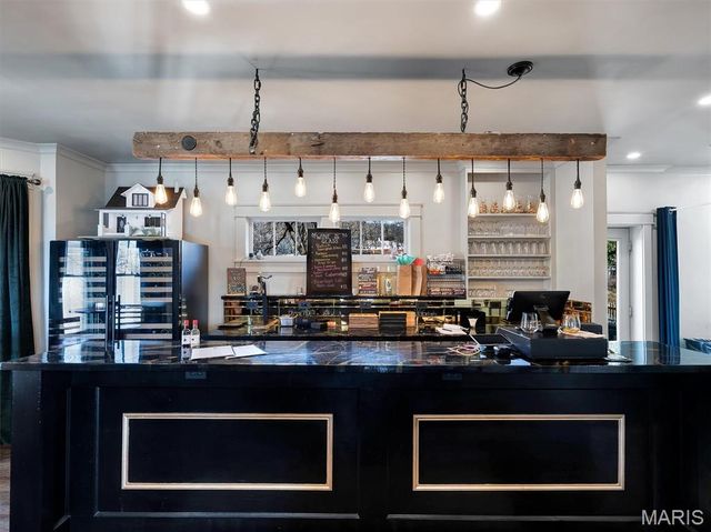 319 W Saint Louis Street, Pacific, MO 63069