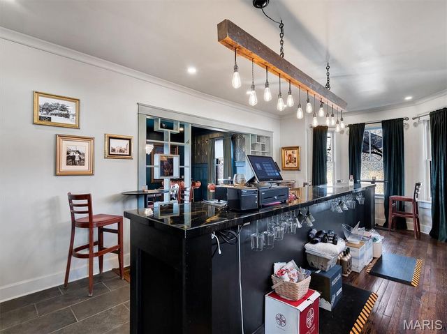 319 W Saint Louis Street, Pacific, MO 63069