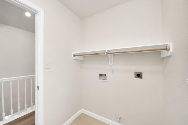 13710 Whitchurch Way, Houston, TX 77015