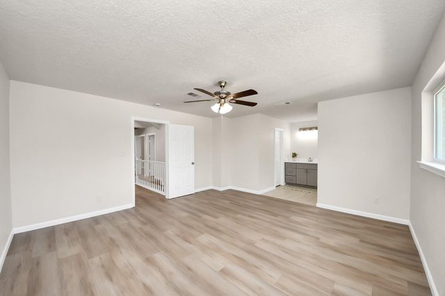 13710 Whitchurch Way, Houston, TX 77015
