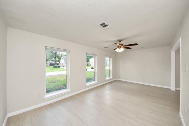 13710 Whitchurch Way, Houston, TX 77015