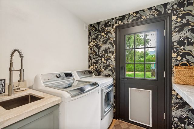 2855 E PAMELA DR, Cottonwood Heights, UT 84121