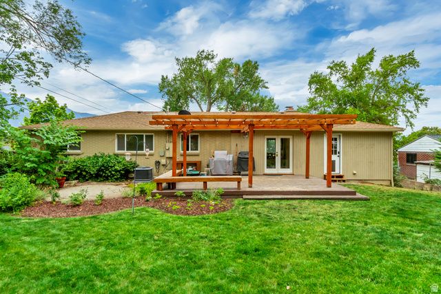 2855 E PAMELA DR, Cottonwood Heights, UT 84121