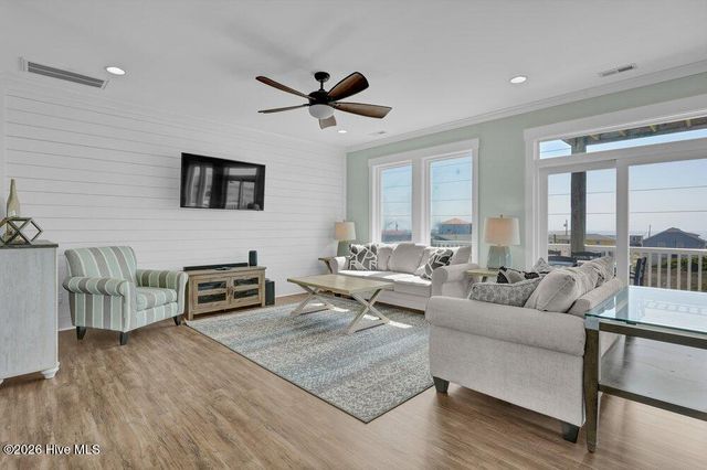 2671 Island Drive, N Topsail Beach, NC 28460