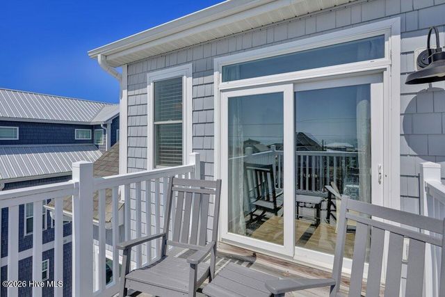2671 Island Drive, N Topsail Beach, NC 28460