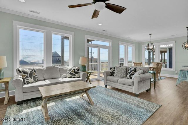 2671 Island Drive, N Topsail Beach, NC 28460