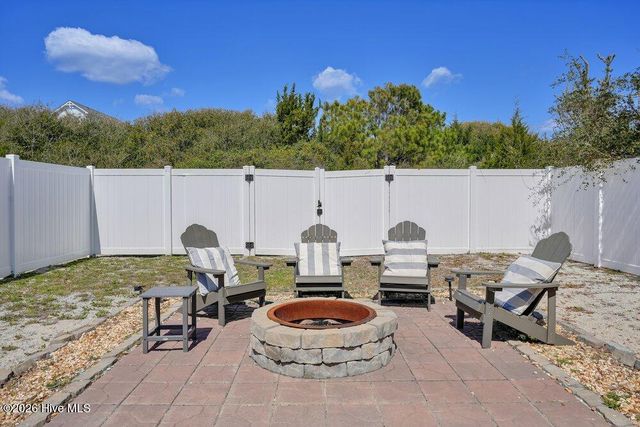 2671 Island Drive, N Topsail Beach, NC 28460