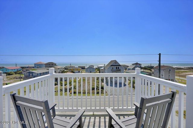 2671 Island Drive, N Topsail Beach, NC 28460