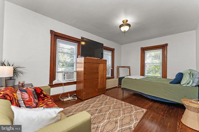 108 S MAIN ST, Telford, PA 18969