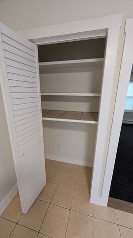 59 Davis 2 North, Fall River, MA 02723