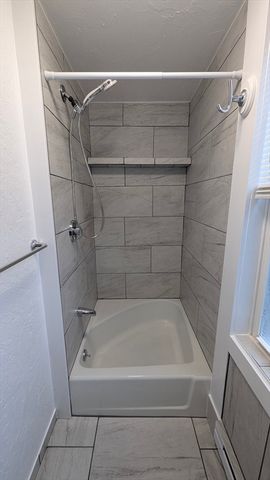 59 Davis 2 North, Fall River, MA 02723